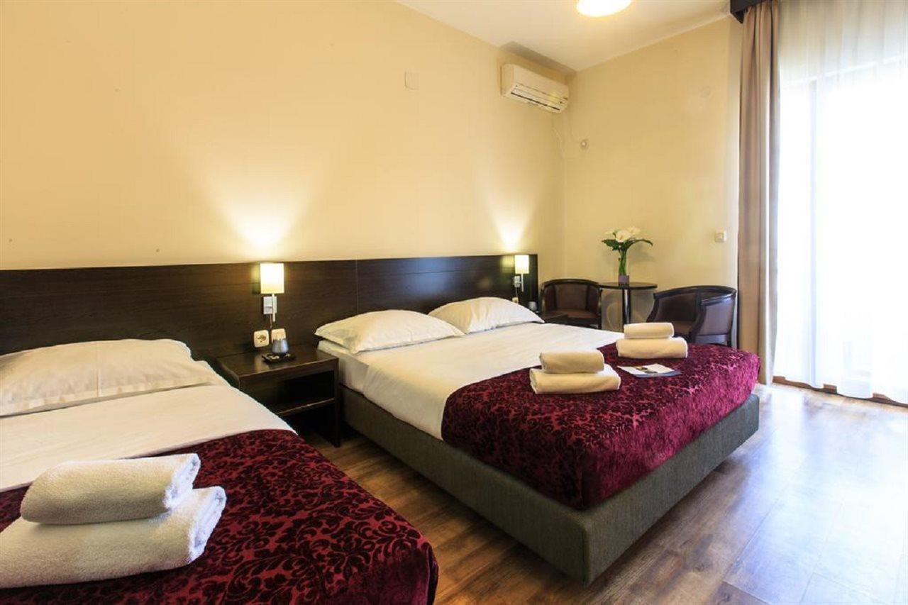 Lucic Rooms & Suites Budva Exterior photo